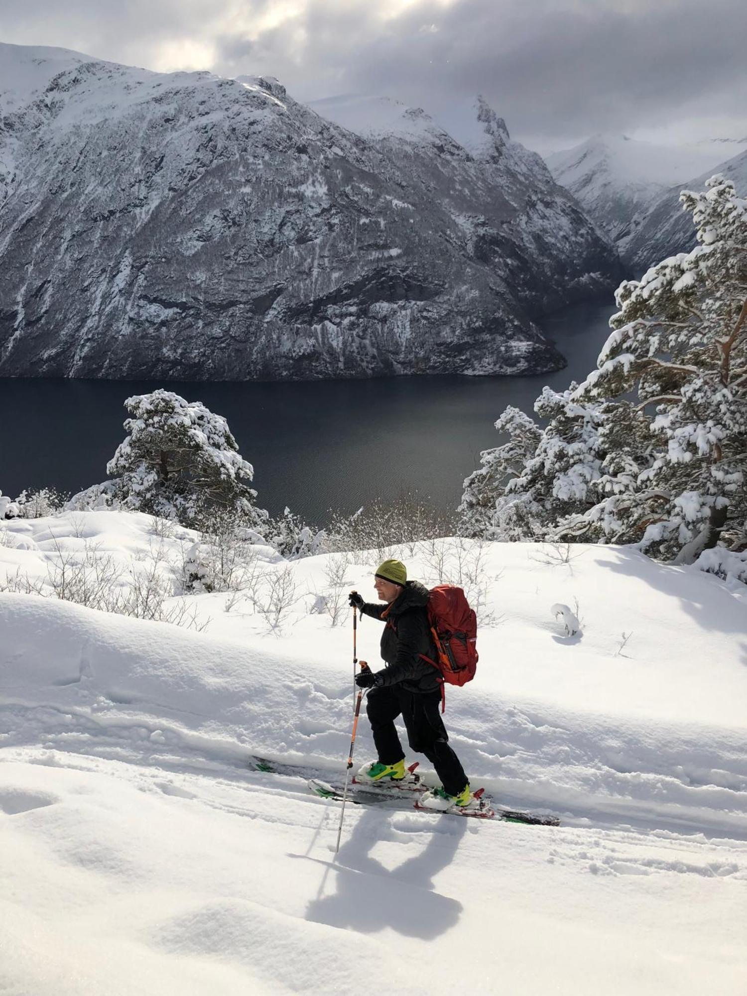 Blatind Boutique Hotel Stordal Экстерьер фото